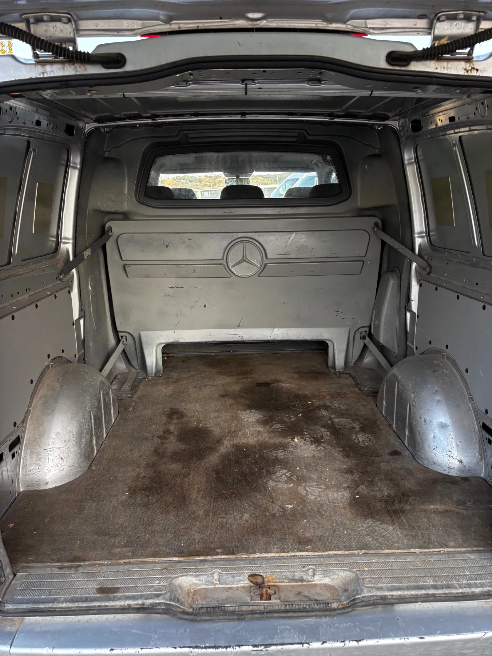 Mercedes-Benz Vito 5+ 1 КЛИМА АВТОМАТ, снимка 7 - Бусове и автобуси - 55908146