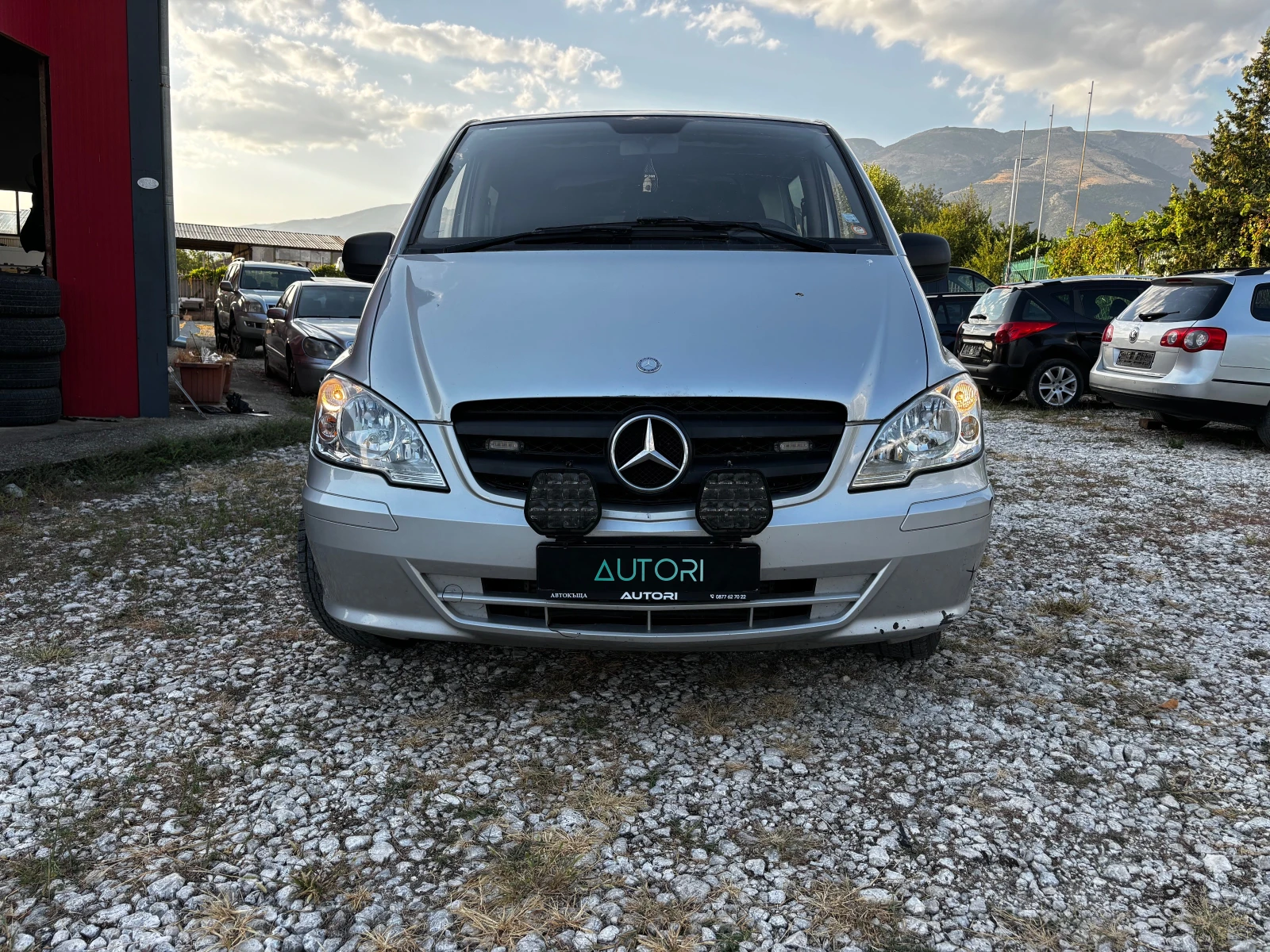 Mercedes-Benz Vito 5+ 1 КЛИМА АВТОМАТ, снимка 2 - Бусове и автобуси - 55908146