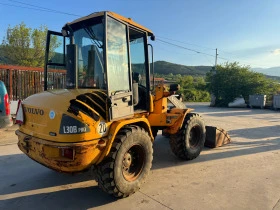 Челен товарач Volvo L30B pro, снимка 2