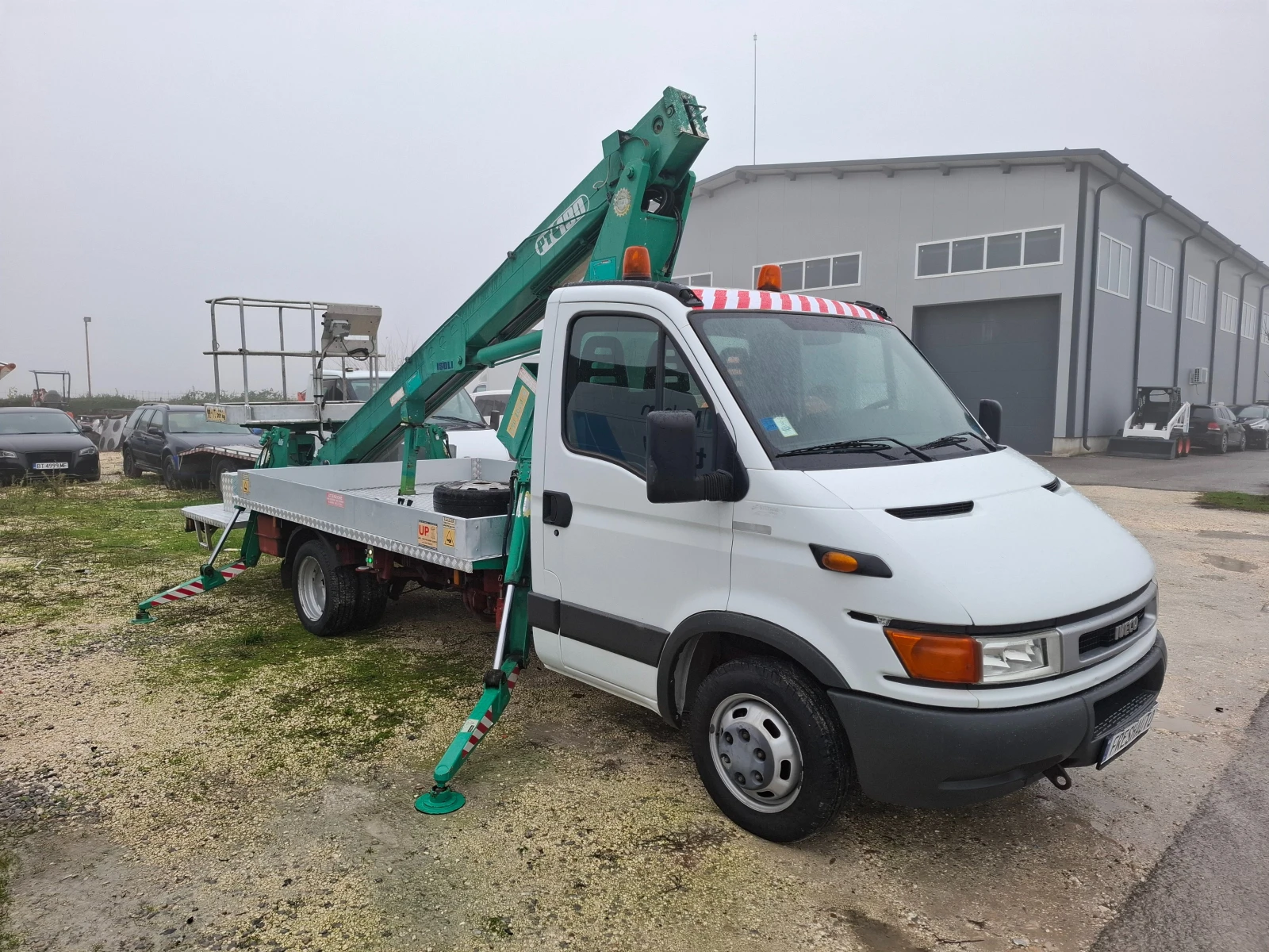 Автовишка Iveco 35С12 - изображение 2