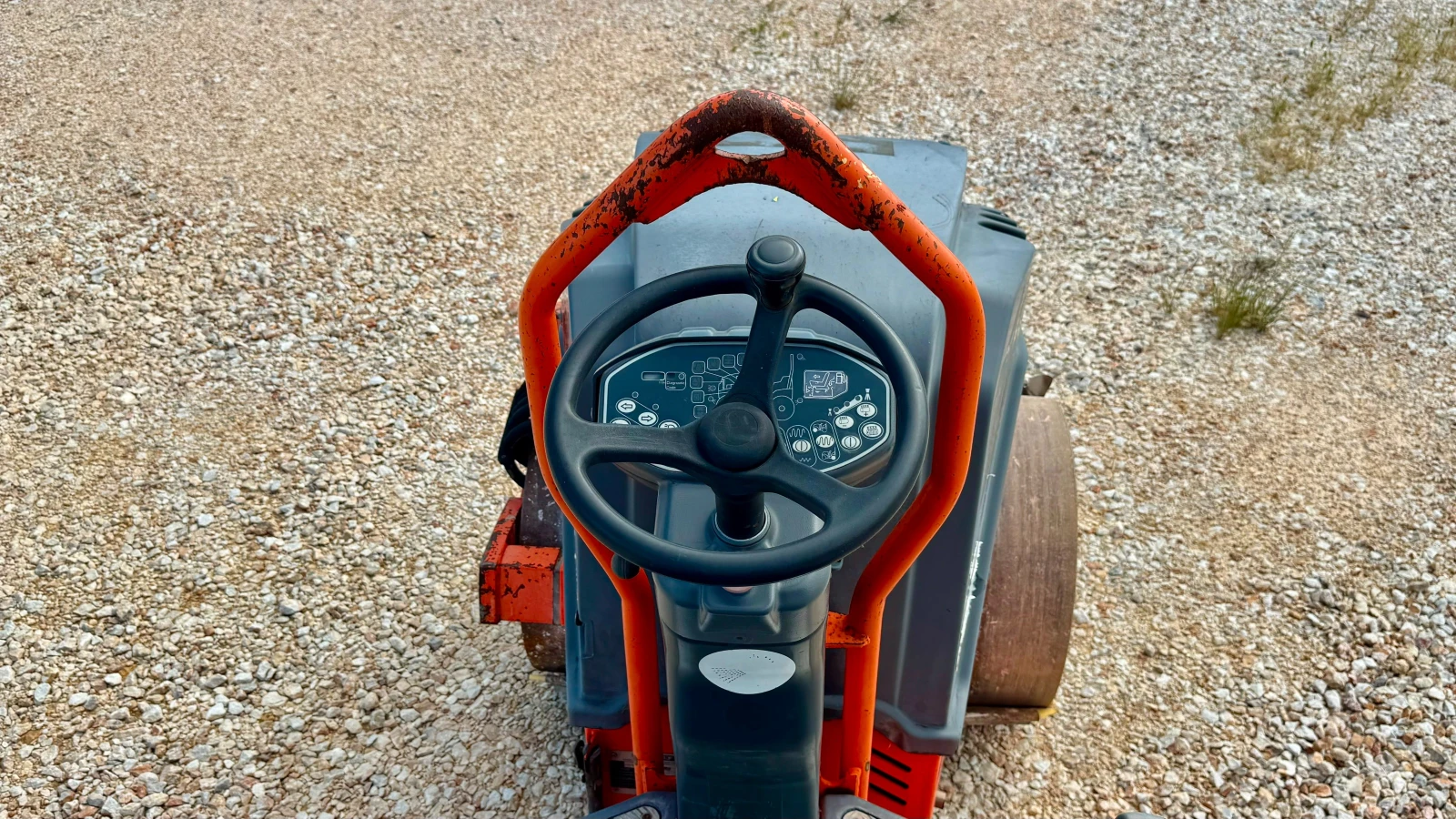 Валяк Hamm HD 10C W, 2-Тона, Внос, , , , снимка 14 - Индустриална техника - 54856427