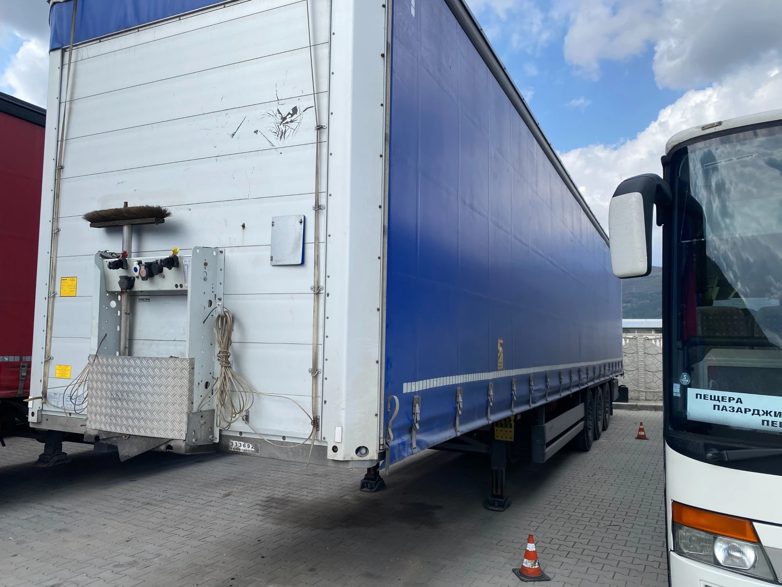 Полуремарке Schmitz, снимка 2 - Ремаркета - 54358260