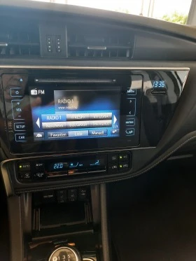 Toyota Auris 1, 2 Ti, снимка 16