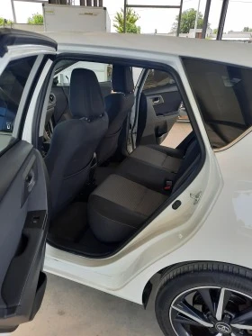Toyota Auris 1, 2 Ti, снимка 8