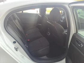 Renault Megane 1.3 TCe Life 140к.с. Супер Лятна разпродажба, снимка 11