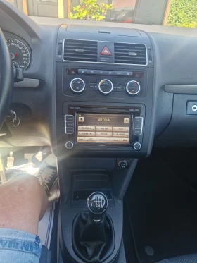 VW Touran 1.4i , 7 местен, снимка 9