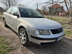 VW Passat 1.6 ГАЗ * КЛИМАТИК* , снимка 3