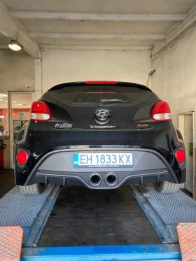  Hyundai Veloster 
