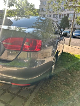 Обява за продажба на VW Jetta 2.5 SE ~11 000 лв. - изображение 9