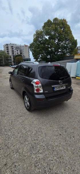 Обява за продажба на Toyota Corolla verso 2.2D-4D Facelift ~7 500 лв. - изображение 7