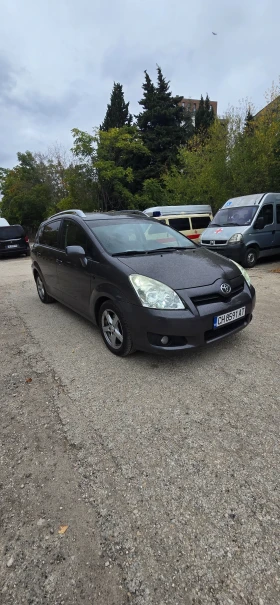 Обява за продажба на Toyota Corolla verso 2.2D-4D Facelift ~7 500 лв. - изображение 2