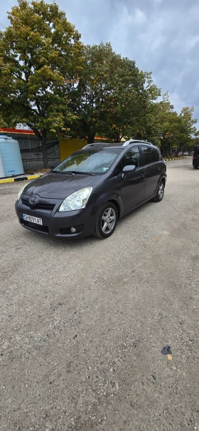 Обява за продажба на Toyota Corolla verso 2.2D-4D Facelift ~7 500 лв. - изображение 3