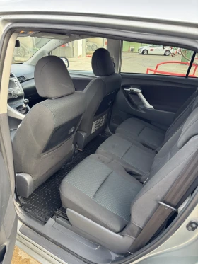 Toyota Verso, снимка 16