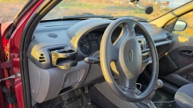 Renault Clio 2 - 1100 € / 2151.41 лв. - 95591254 9