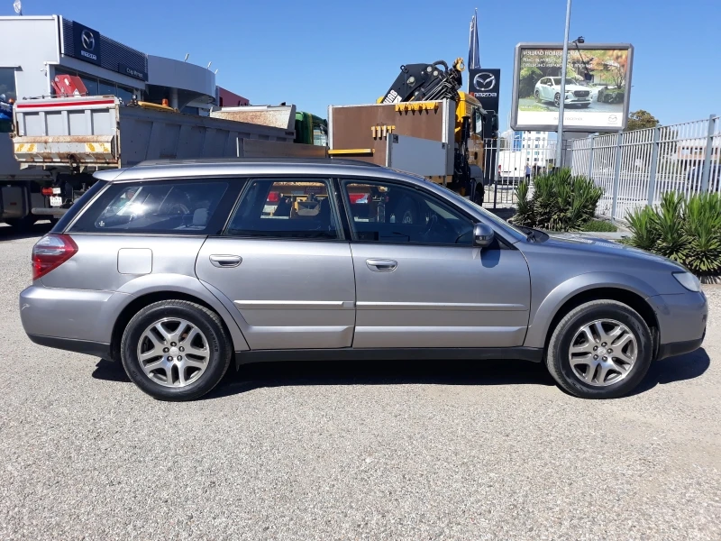 Subaru Outback 4х4, снимка 9 - Автомобили и джипове - 38197502