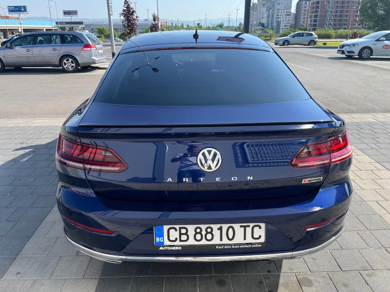 VW Arteon R-line//МАСАЖ/ПАМЕТ//ТЕГЛИЧ////DYNAUDIO//Head-UP, снимка 6 - Автомобили и джипове - 46532912