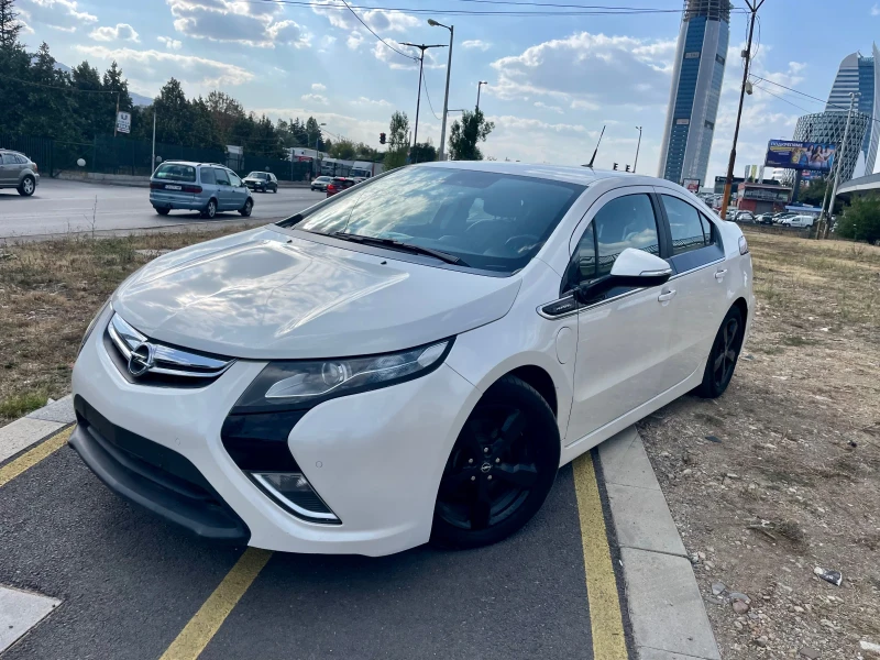 Opel Ampera Plug in Hibrid Pioneer , снимка 2 - Автомобили и джипове - 47209372