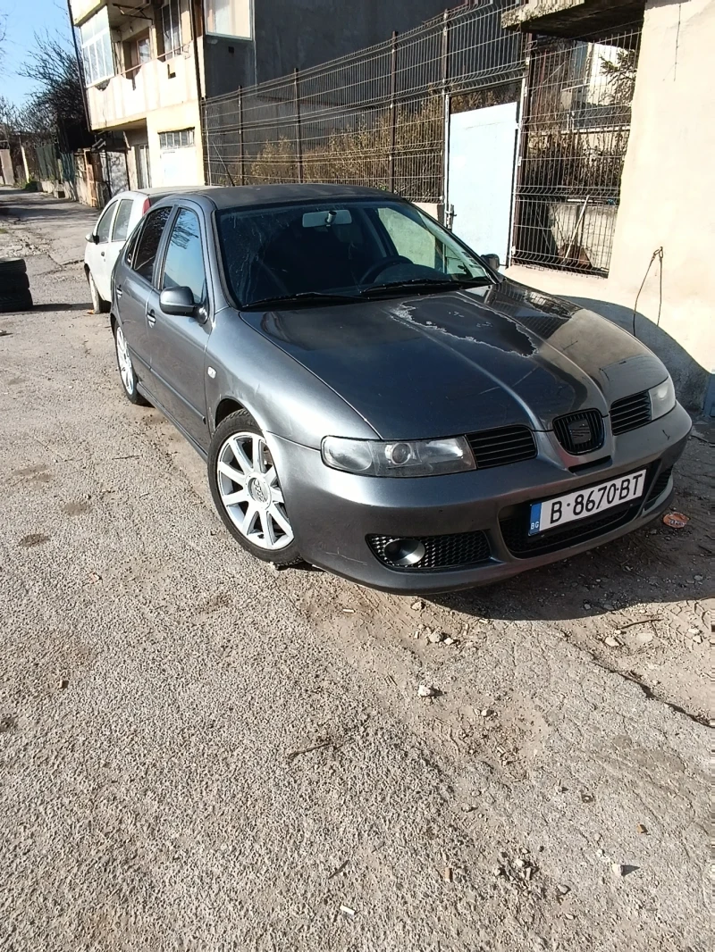 Seat Leon Seat Leon 1.9Tdi , снимка 2 - Автомобили и джипове - 49136575