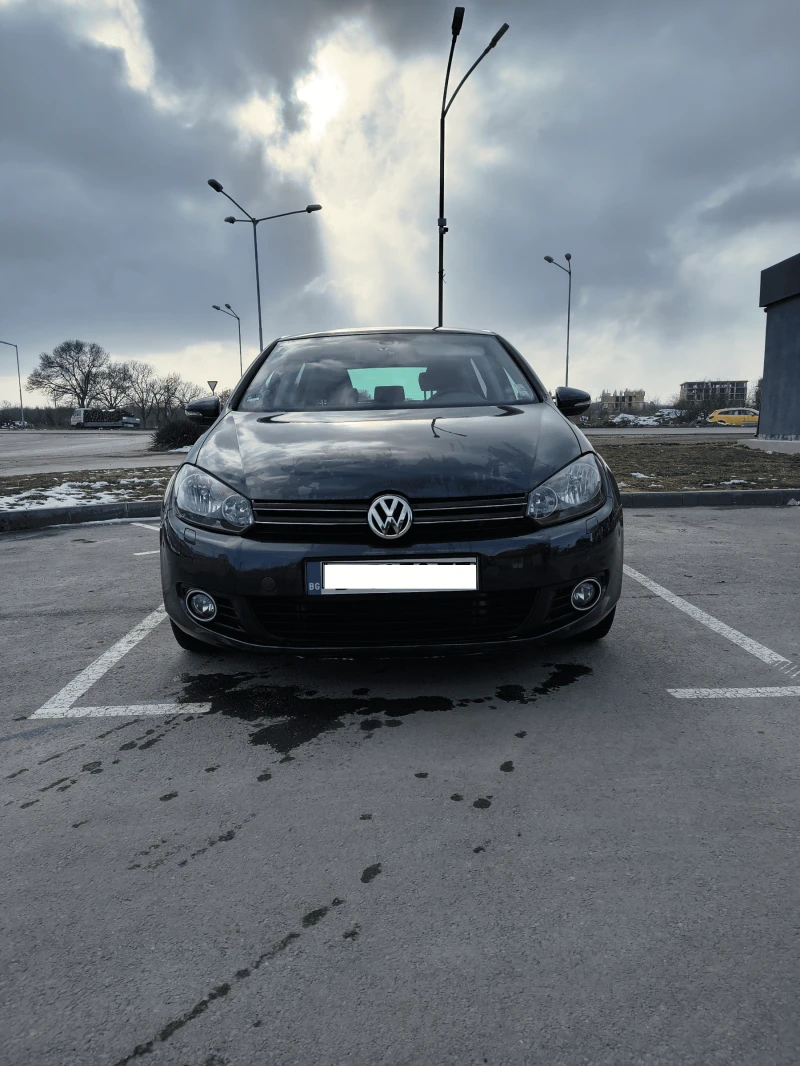 VW Golf, снимка 1 - Автомобили и джипове - 49235656