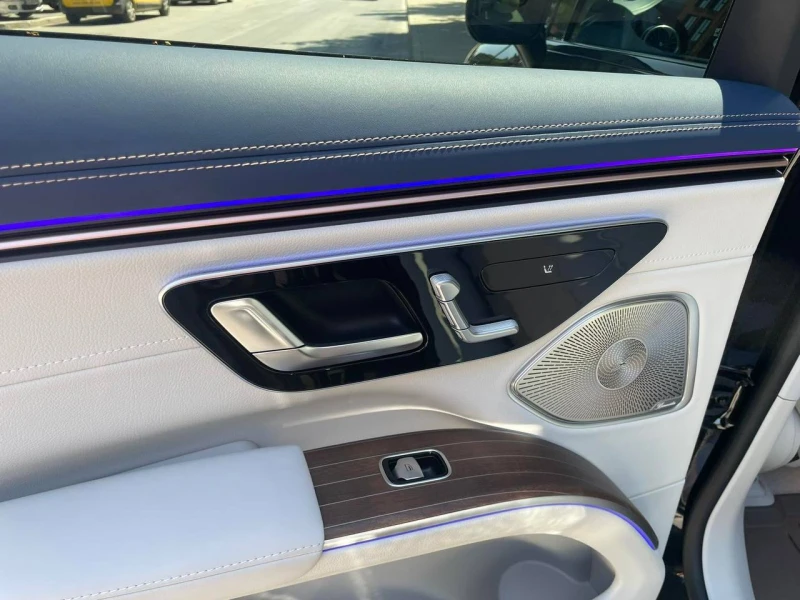 Mercedes-Benz EQS 580 4Matic AMG Line = MGT Select 2 = Гаранция, снимка 14 - Автомобили и джипове - 50886230