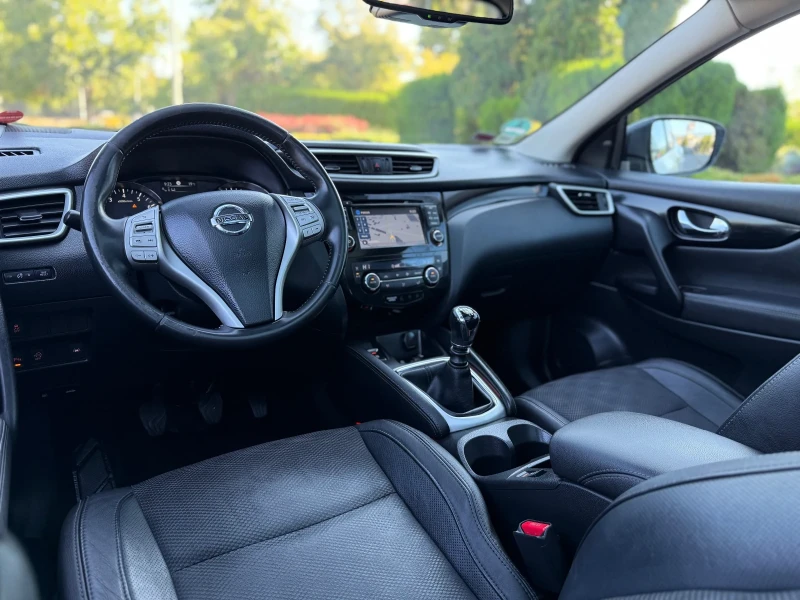Nissan Qashqai * * * ЛИЗНГ* * * 1600 бензин, снимка 8 - Автомобили и джипове - 51520162