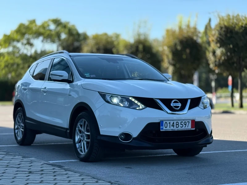 Nissan Qashqai * * * ЛИЗНГ* * * 1600 бензин, снимка 2 - Автомобили и джипове - 51520162