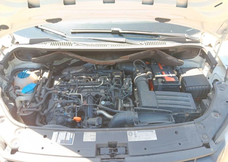 VW Caddy 4 motion дълга база, снимка 5 - Автомобили и джипове - 51723764