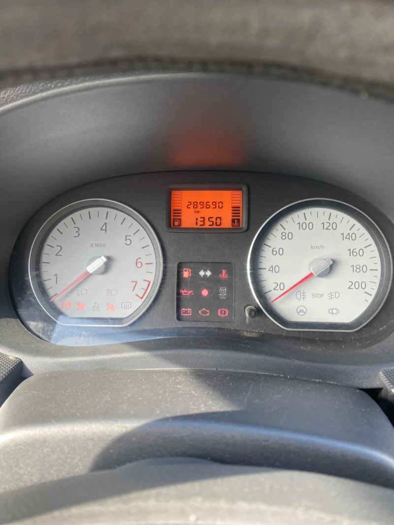 Dacia Logan, снимка 6 - Автомобили и джипове - 52257082