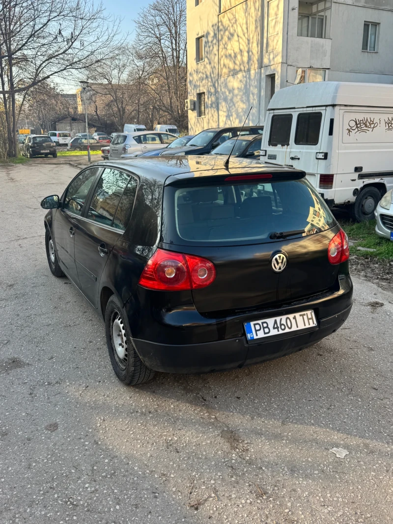 VW Golf, снимка 4 - Автомобили и джипове - 52803330