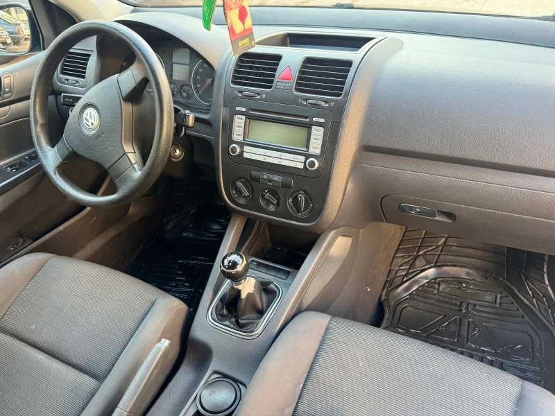 VW Golf, снимка 7 - Автомобили и джипове - 52803330