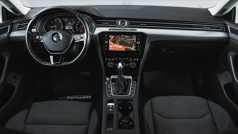 VW Arteon 2.0 TDI DSG, снимка 8 - Автомобили и джипове - 52847960