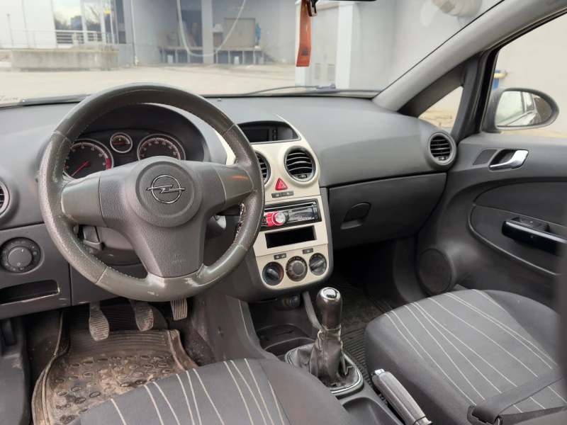Opel Corsa 1.2 C, снимка 10 - Автомобили и джипове - 53289712