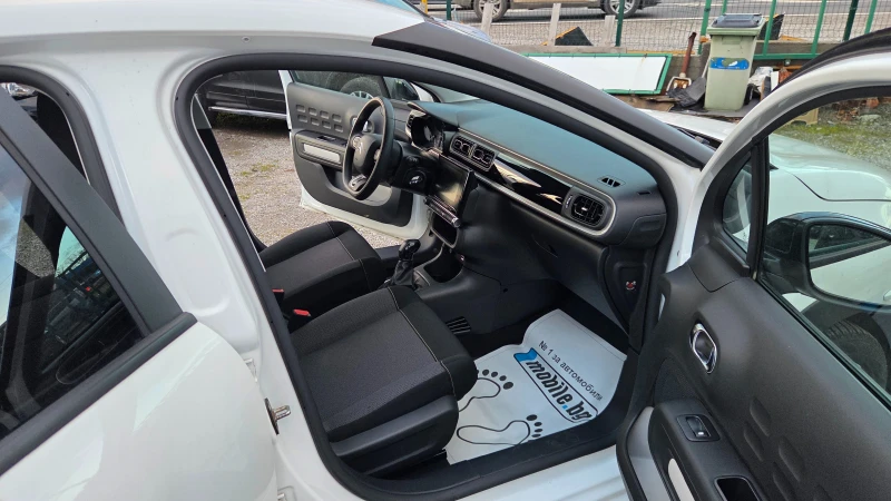Citroen C3 1.2i SHINE+ 60000km, снимка 12 - Автомобили и джипове - 53405409