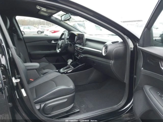 Kia Forte GT‑LINE - изображение 10