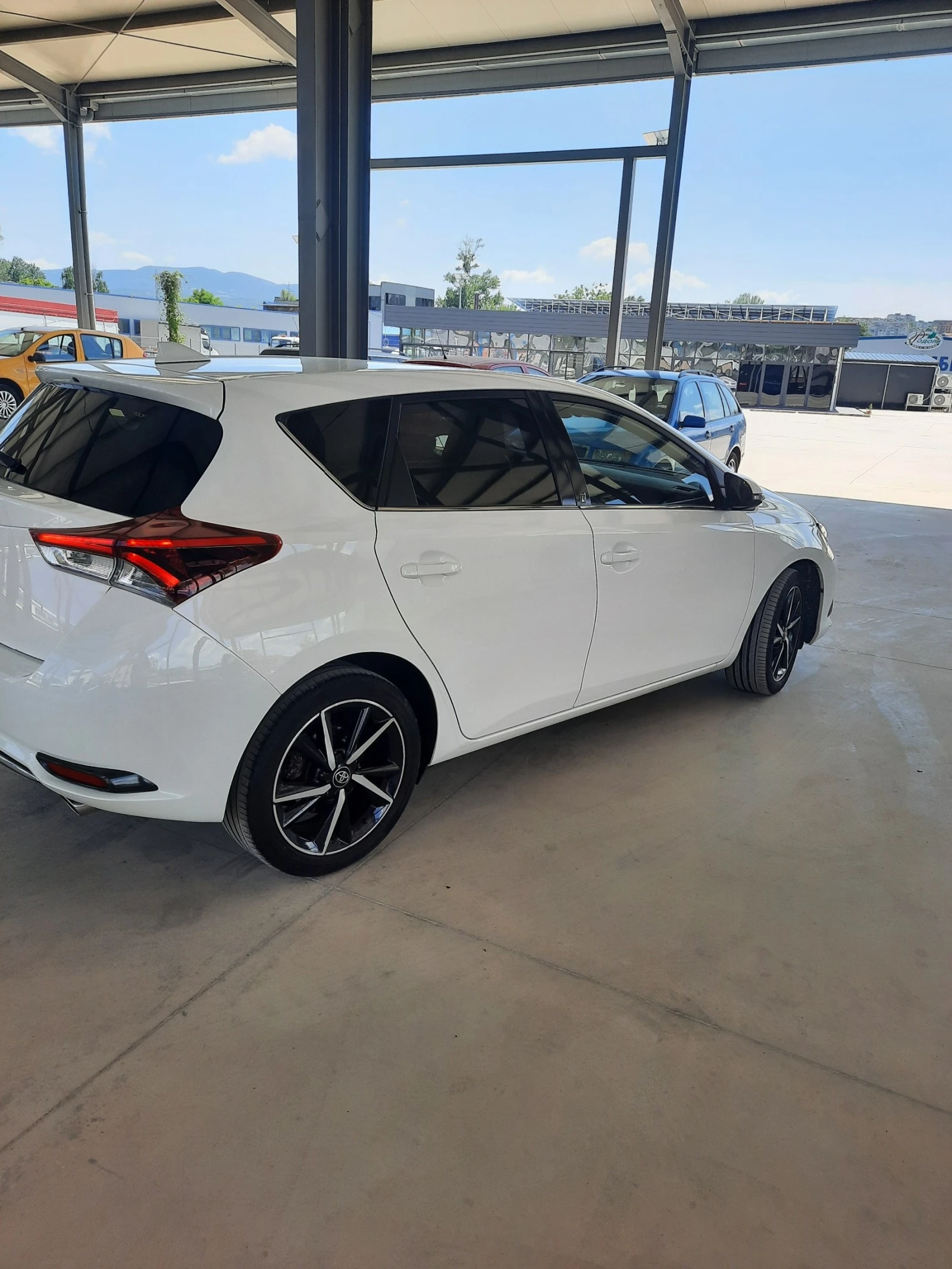 Toyota Auris 1, 2 Ti - изображение 4