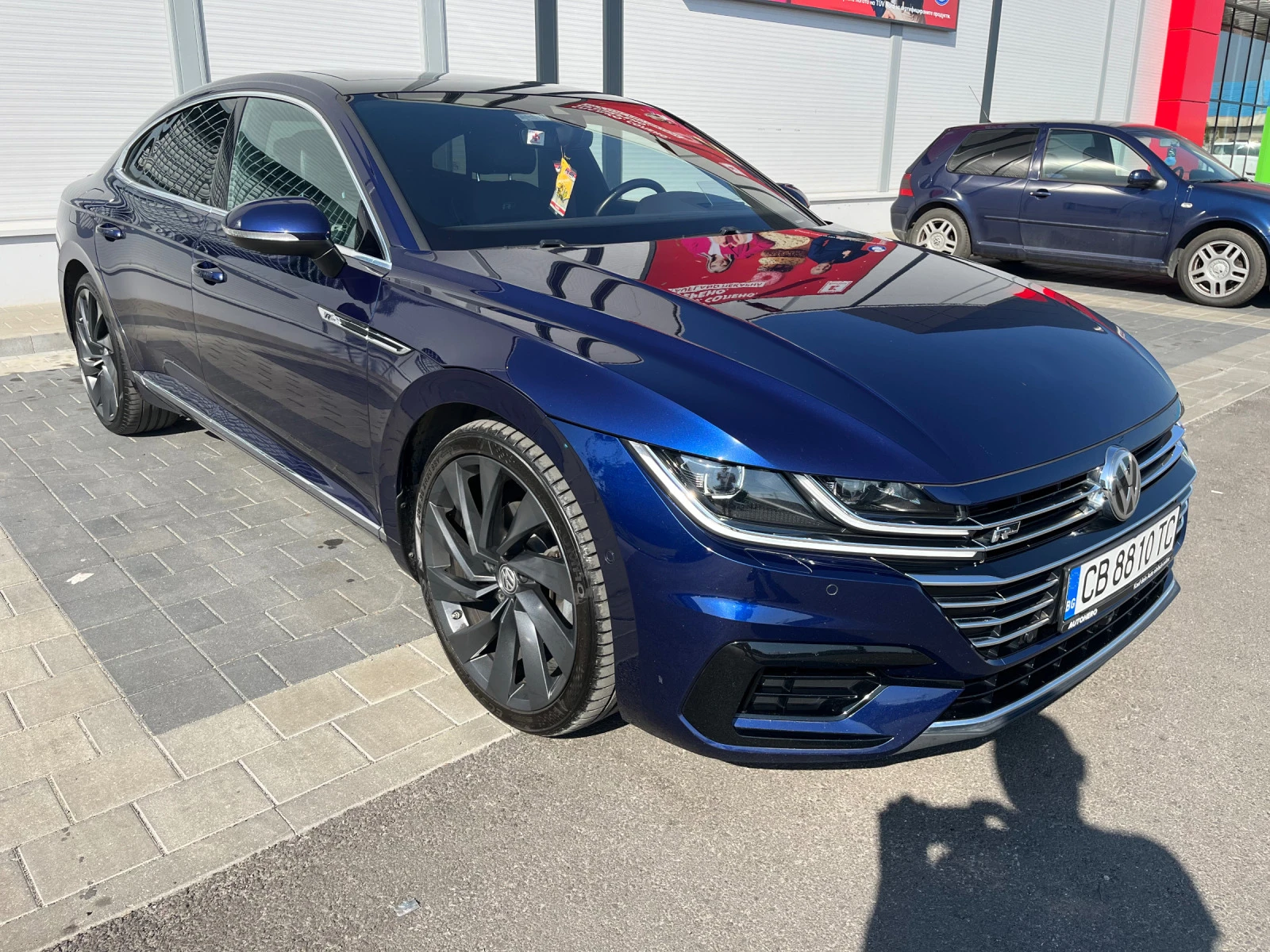 VW Arteon R-line//МАСАЖ/ПАМЕТ//ТЕГЛИЧ////DYNAUDIO//Head-UP - изображение 2