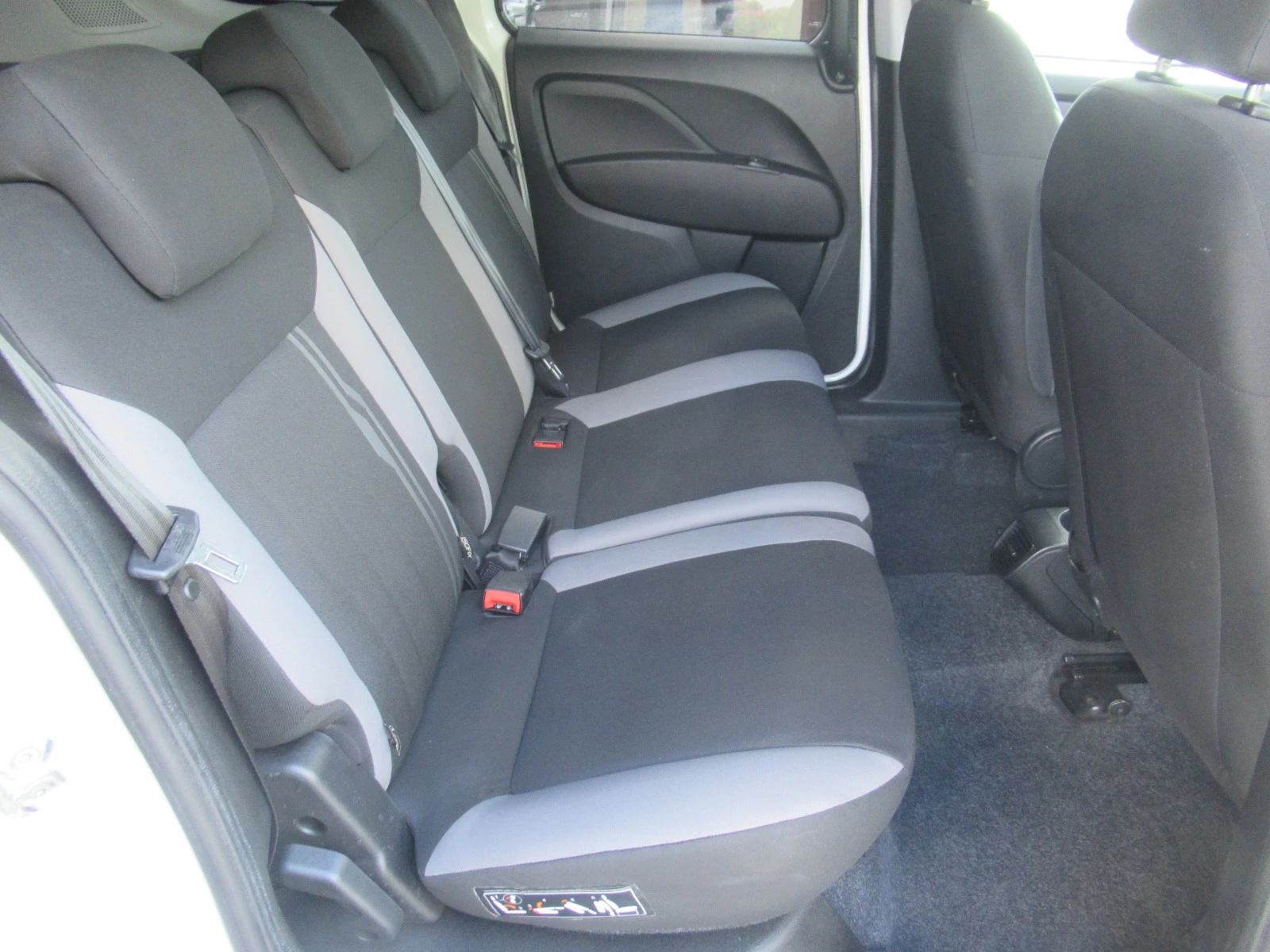 Fiat Doblo 1.6Multijet euro 6B 6ск | Mobile.bg — изображение 14