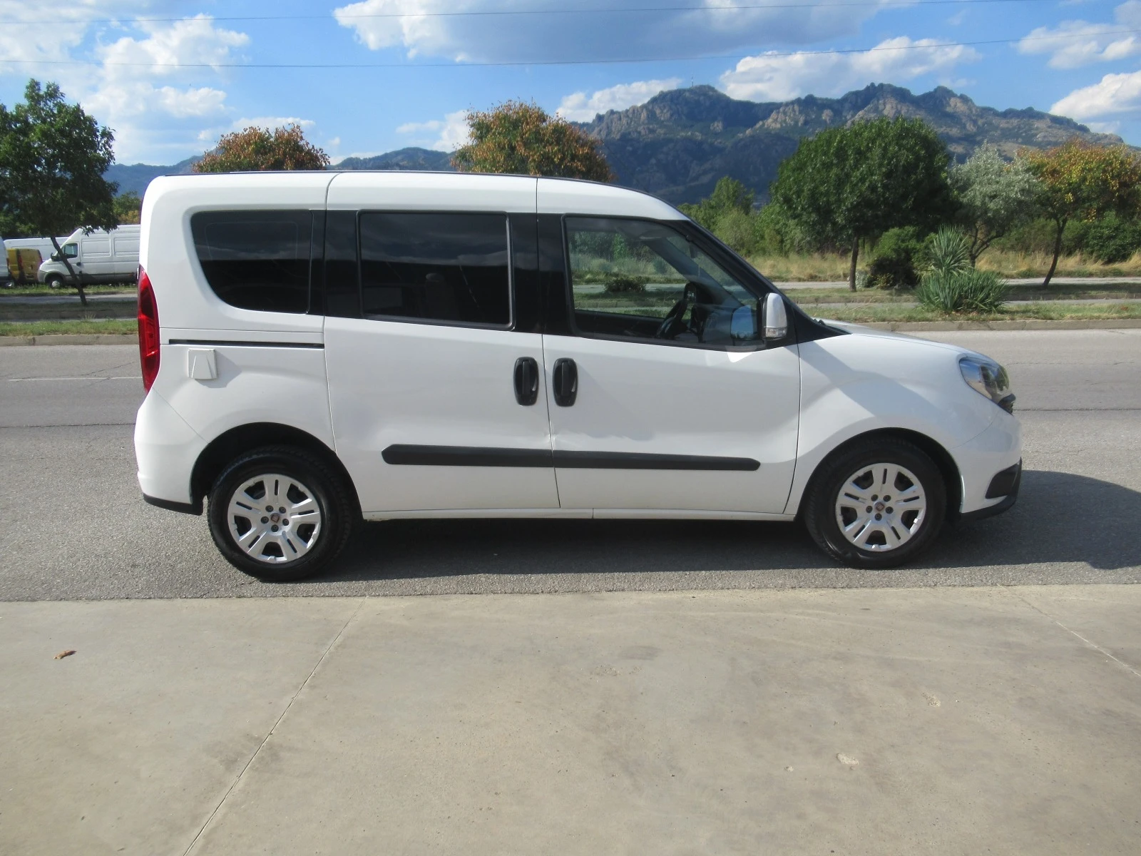 Fiat Doblo 1.6Multijet euro 6B 6ск - изображение 6