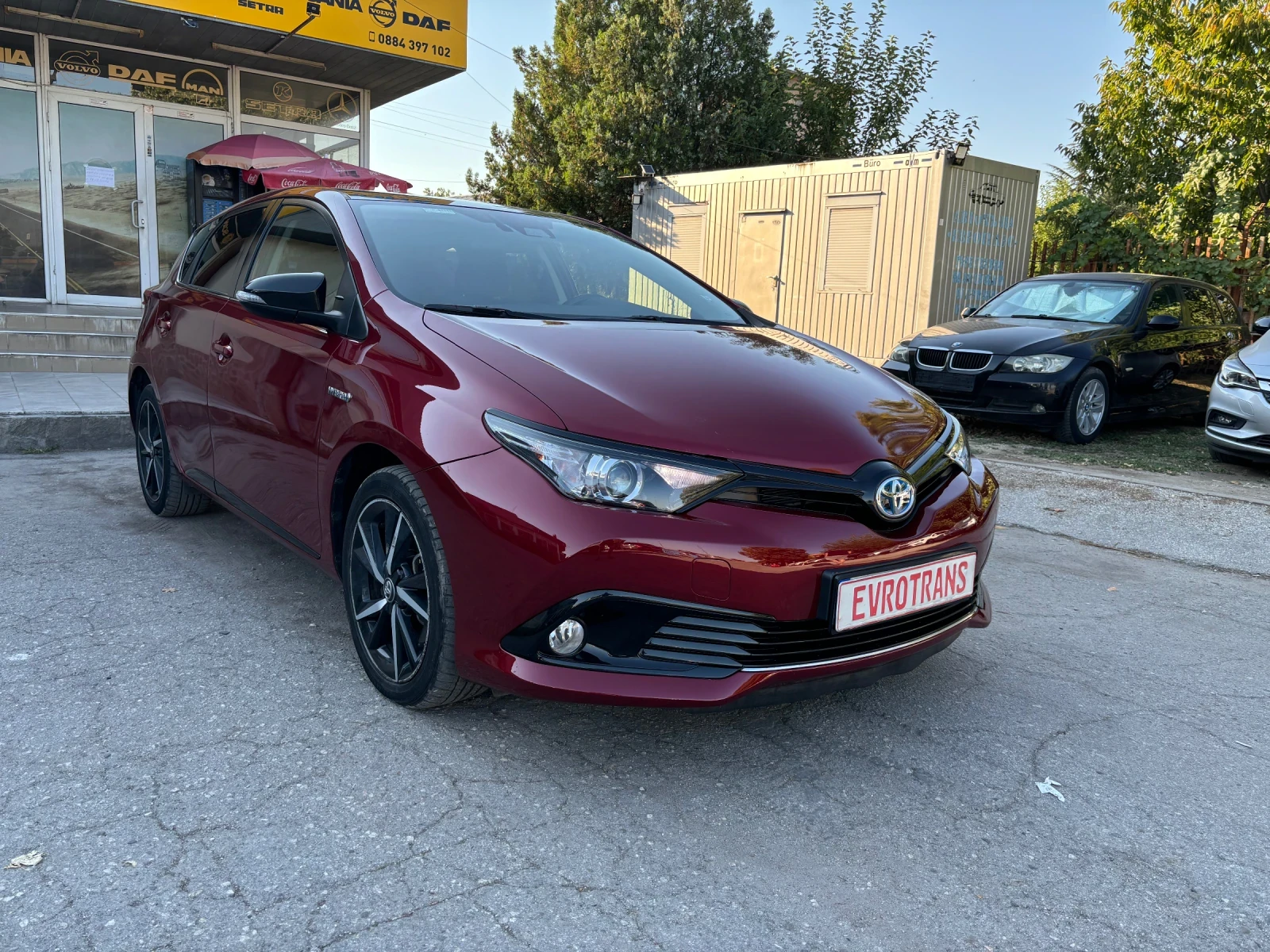 Toyota Auris 1, 8 Hibrid /Фабрична Гаранция  - изображение 2