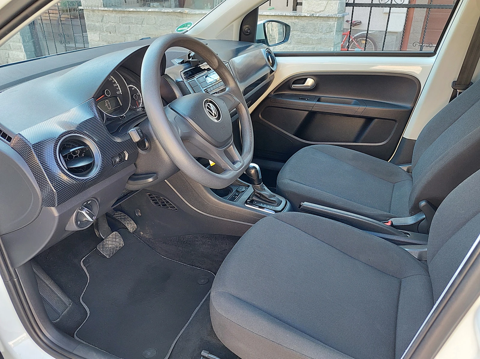 VW Up 36.8 kW CCS port - изображение 9
