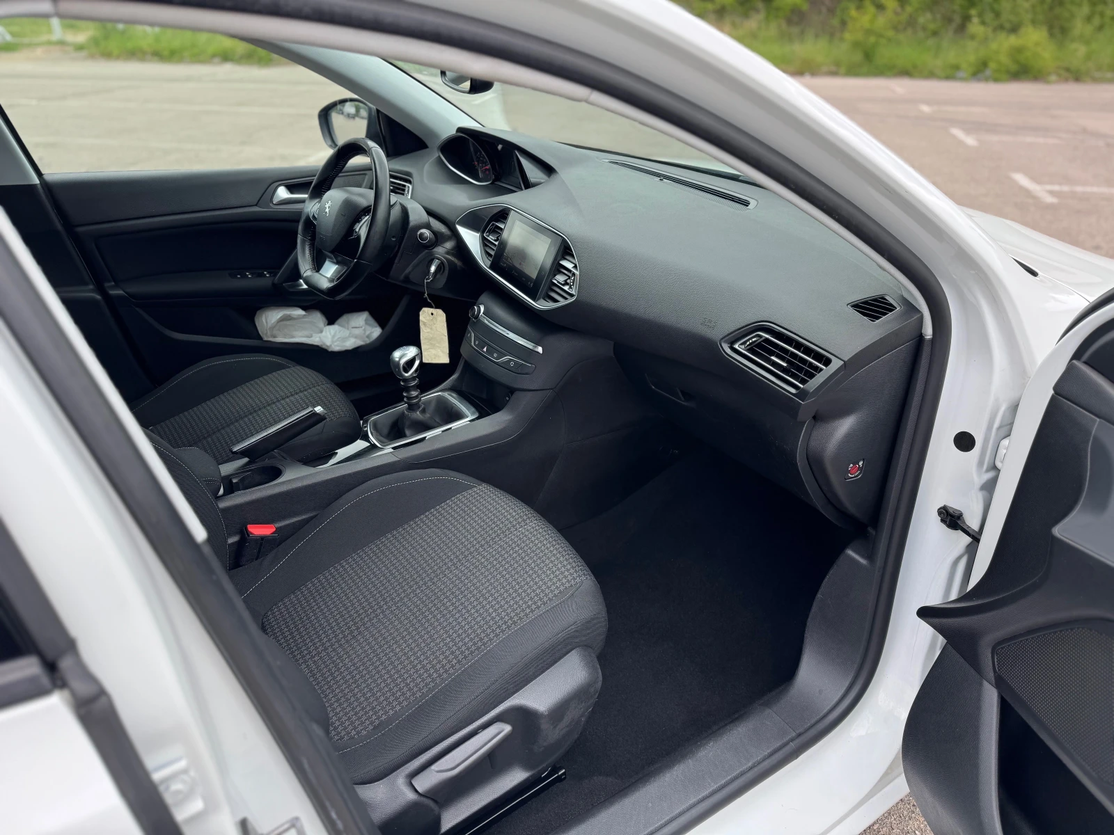 Peugeot 308 -1.5e-HDI-2019-6-NAVI | Mobile.bg   13