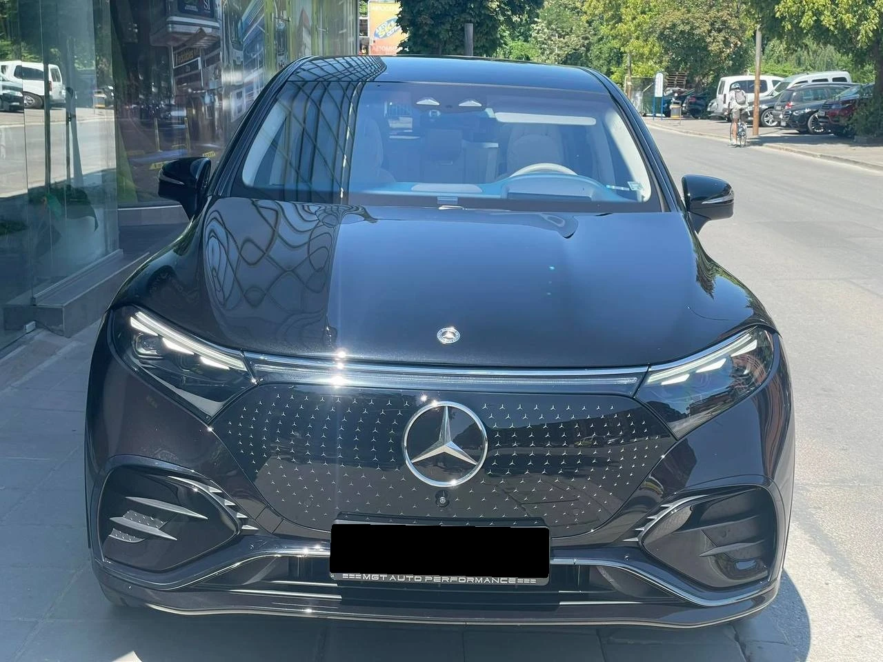 Mercedes-Benz EQS 580 4Matic AMG Line = MGT Select 2 = Гаранция - изображение 3