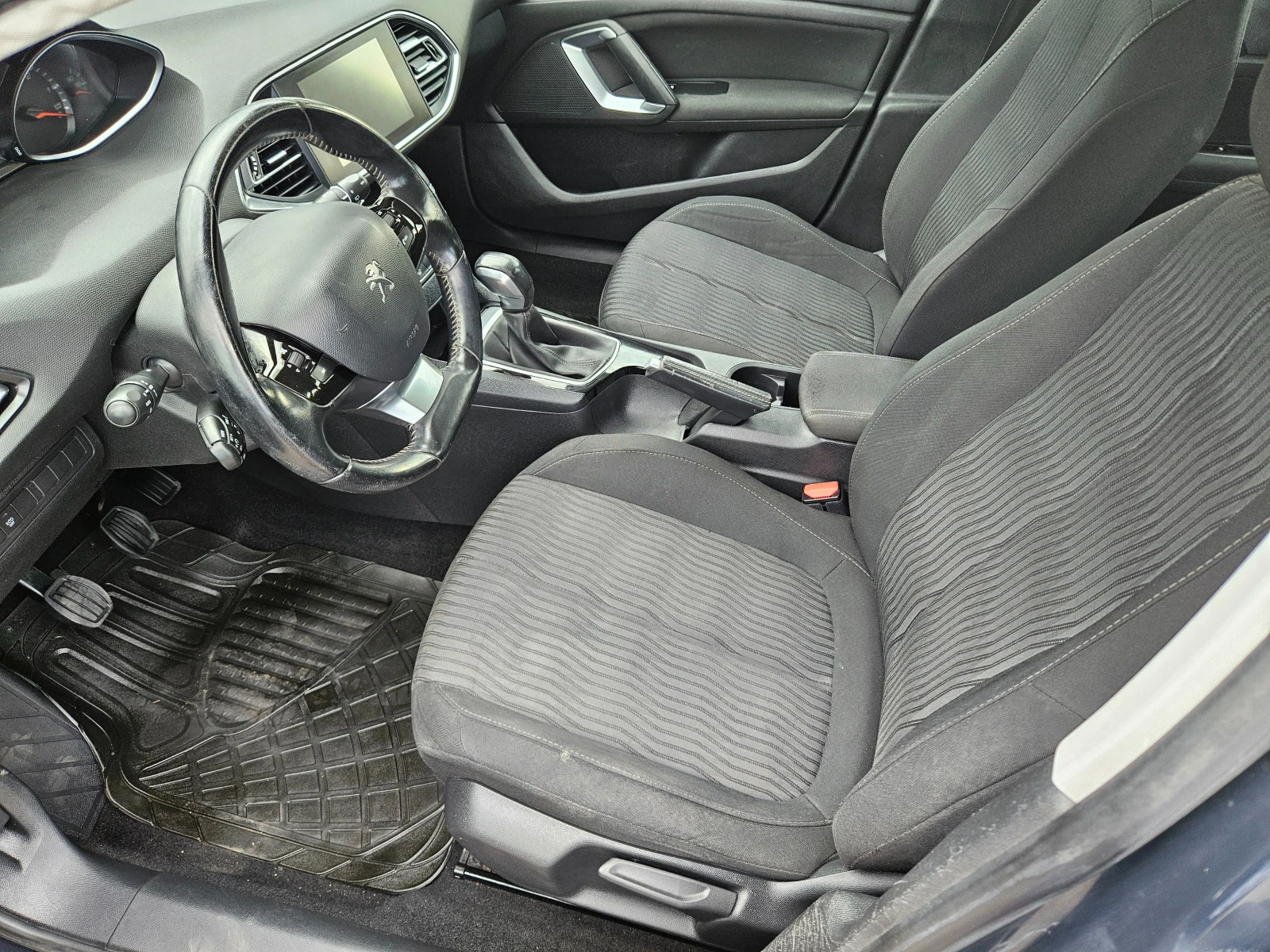 Peugeot 308 1.6 BlueHDI, 99 к.с. - изображение 9