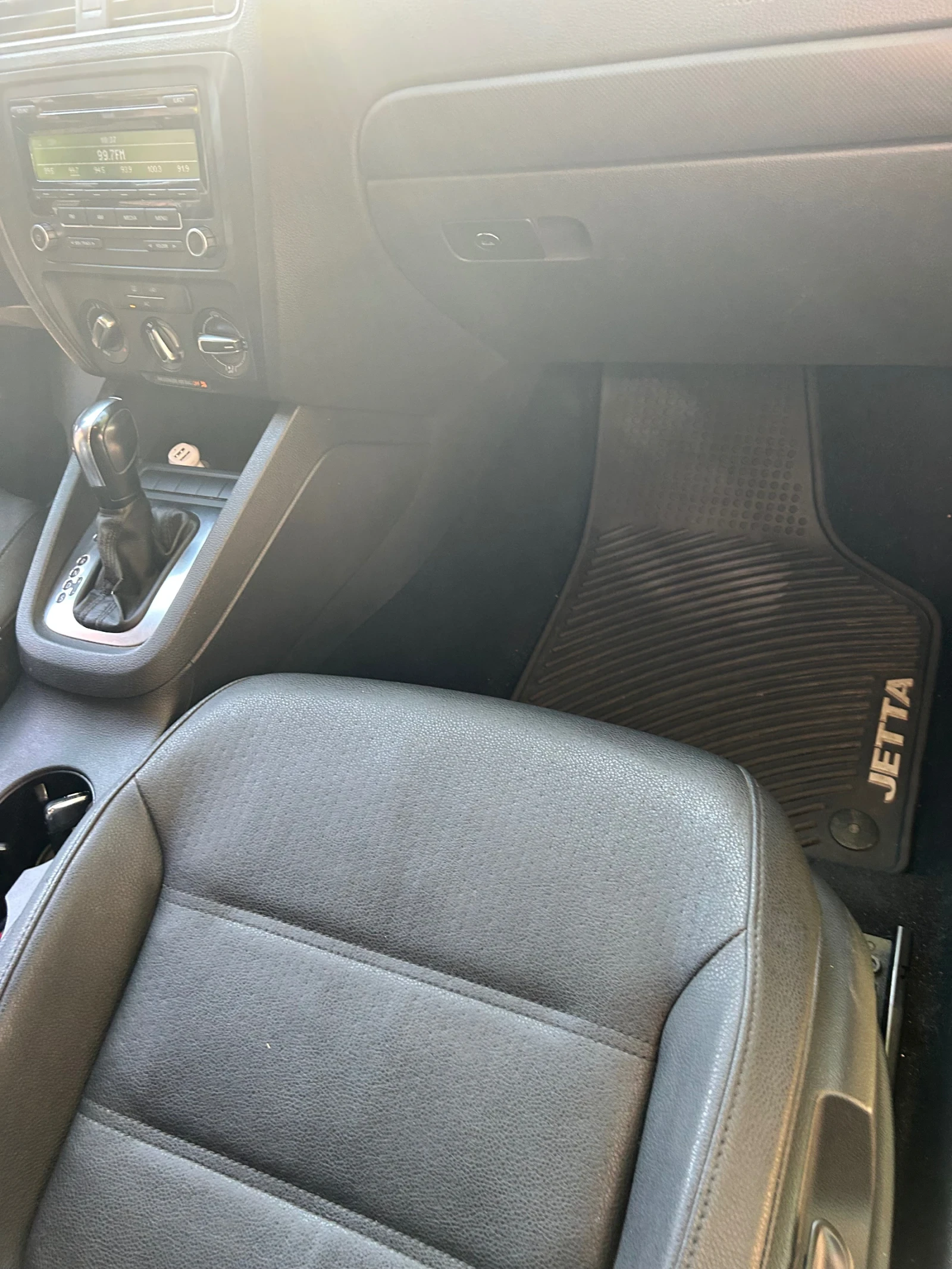 VW Jetta 2.5 SE - изображение 6