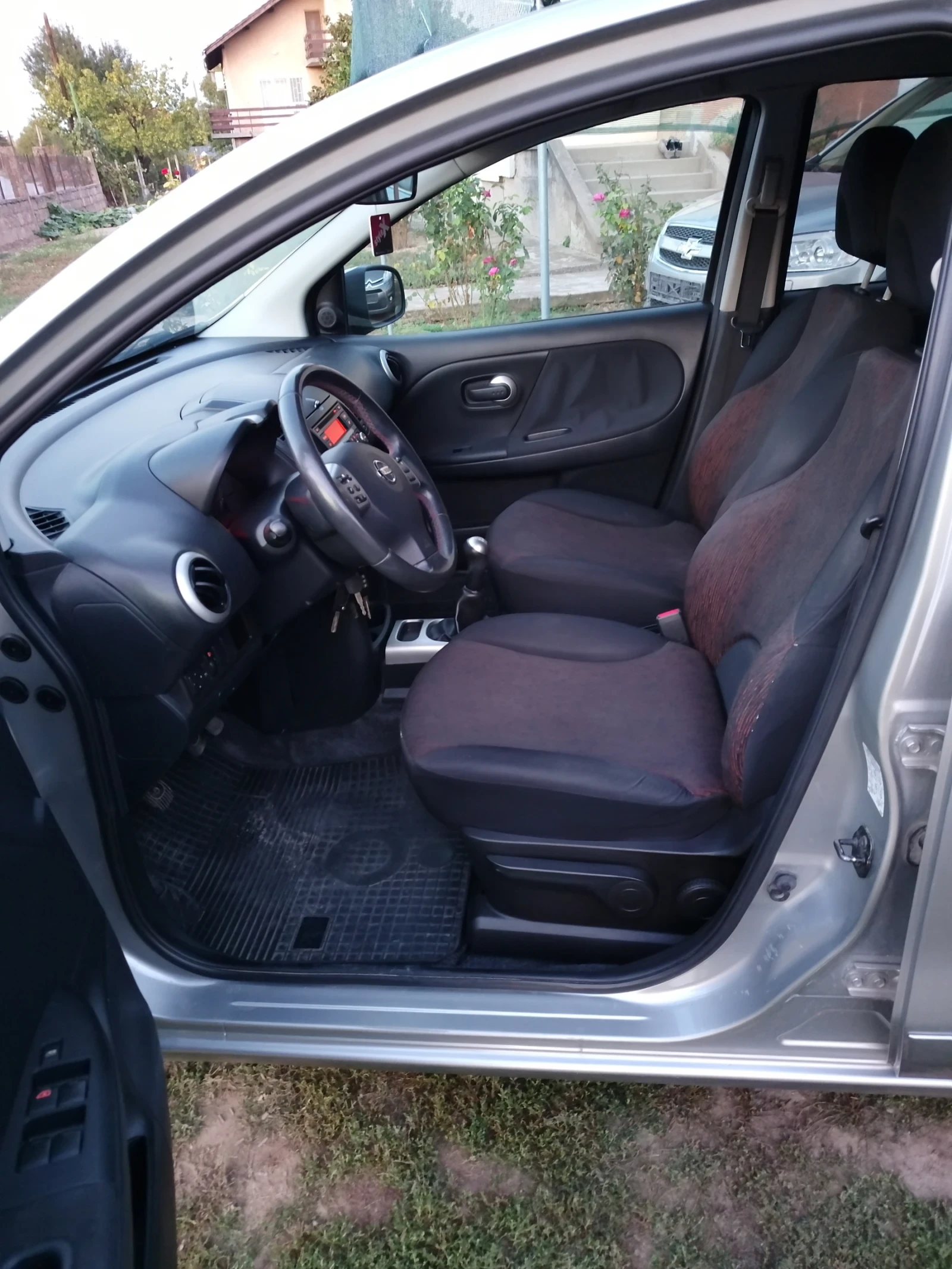 Nissan Note 1.4i Pure Drive  - изображение 5