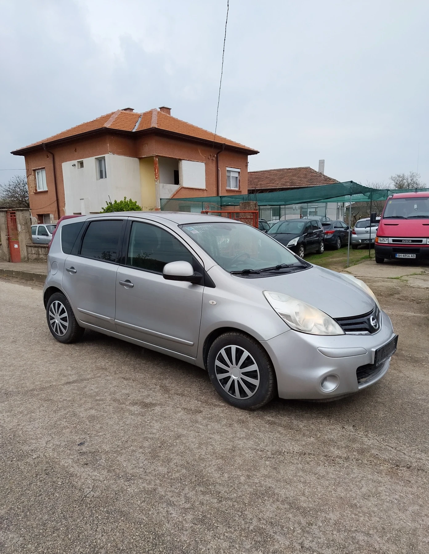 Nissan Note 1.4i Pure Drive  - изображение 3