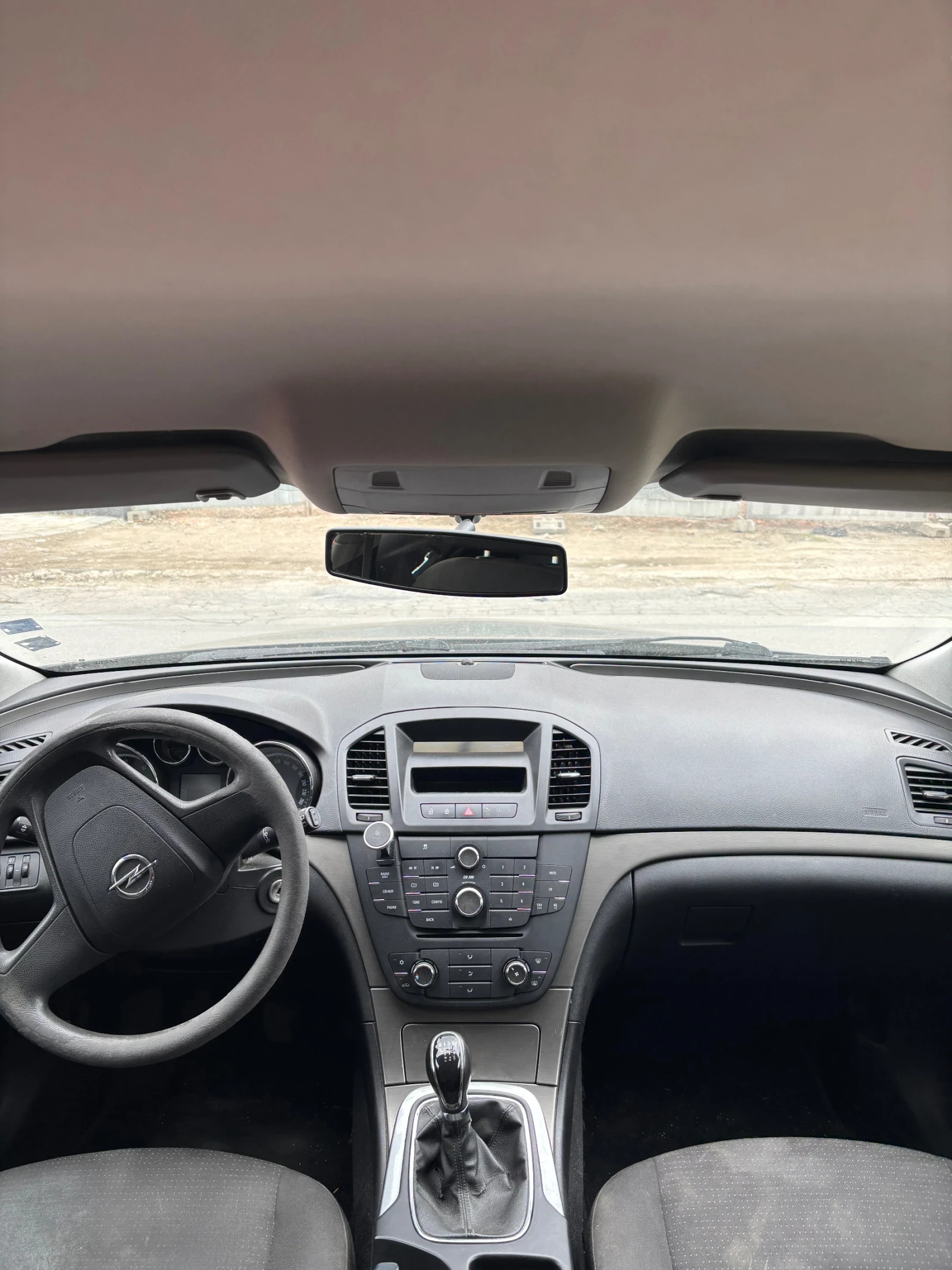 Opel Insignia 2.0 CDTI 2009;от собственик;реални км , снимка 13 - Автомобили и джипове - 54020362