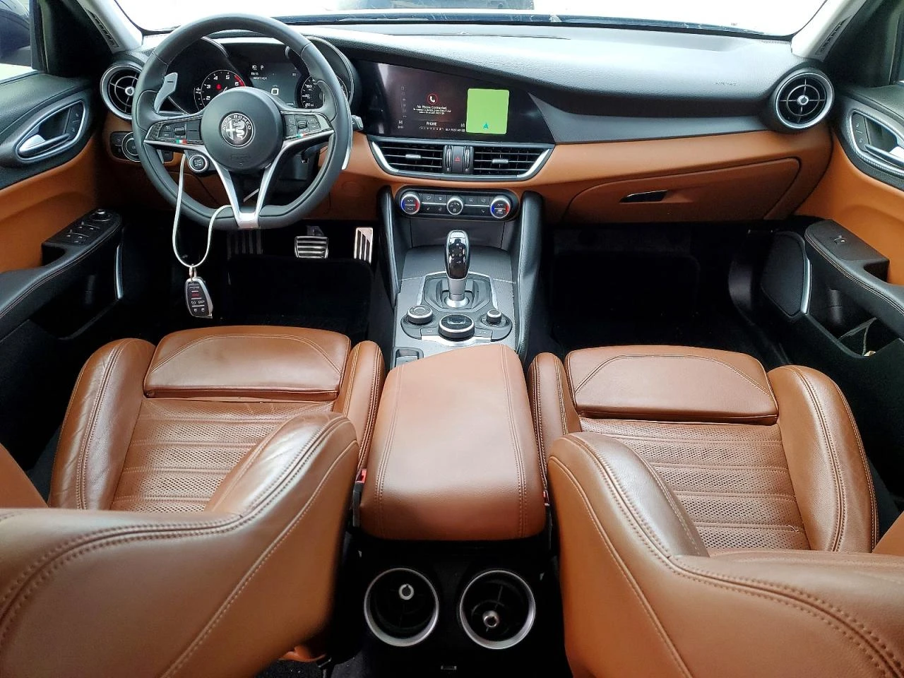 Alfa Romeo Giulia * TI* Q4* КОЖА* ПОДГРЕВ* ШИБИДАХ* LED* , снимка 8 - Автомобили и джипове - 53847211