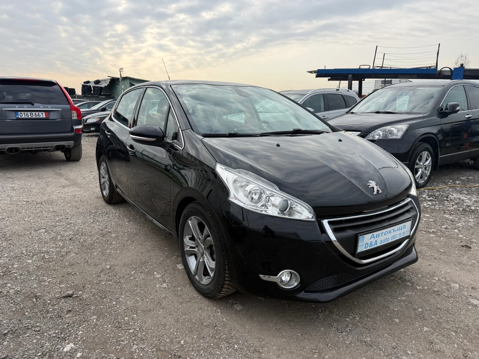 Peugeot 208 1.6HDI , снимка 2 - Автомобили и джипове - 53883887