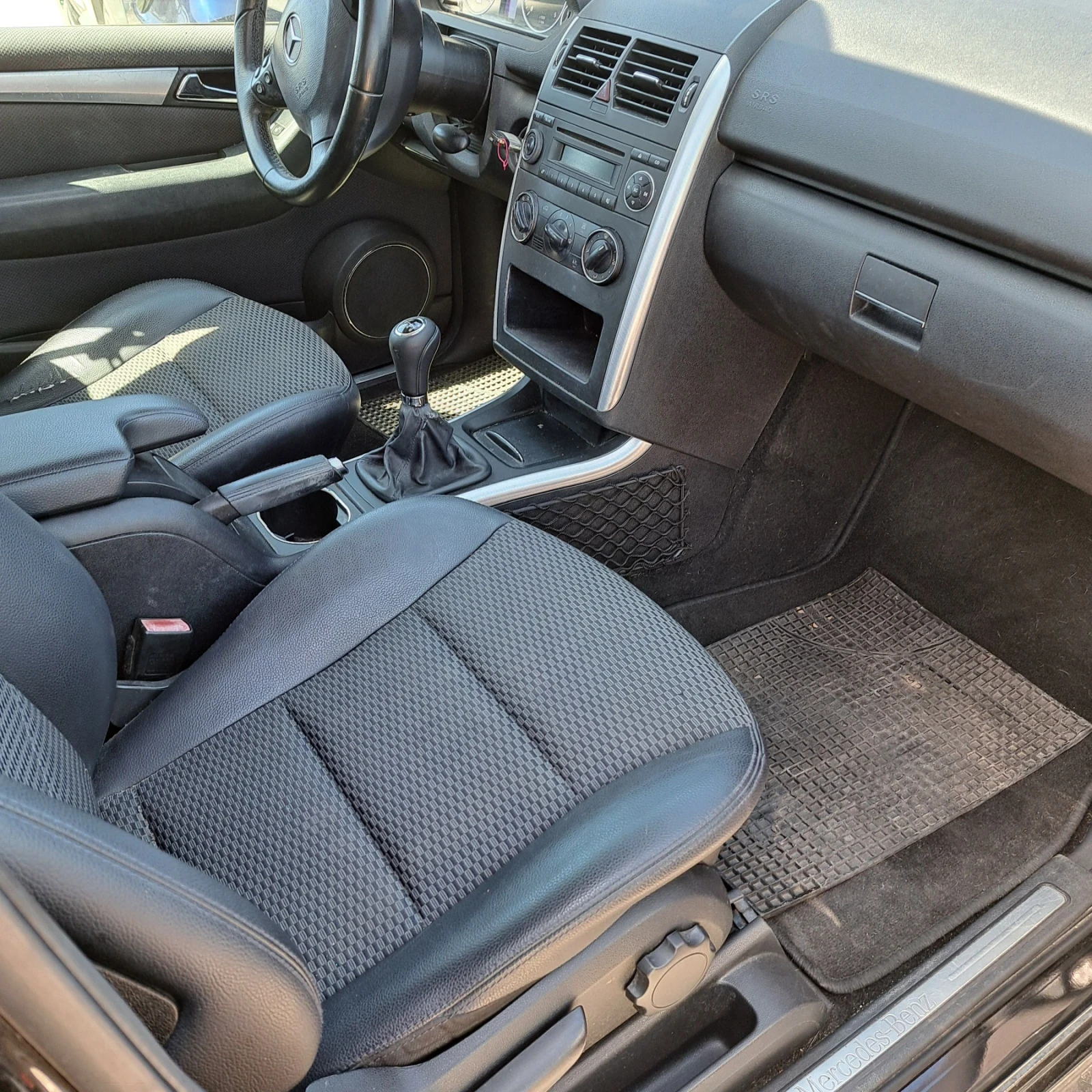 Mercedes-Benz A 180 Авангард, снимка 9 - Автомобили и джипове - 54333672
